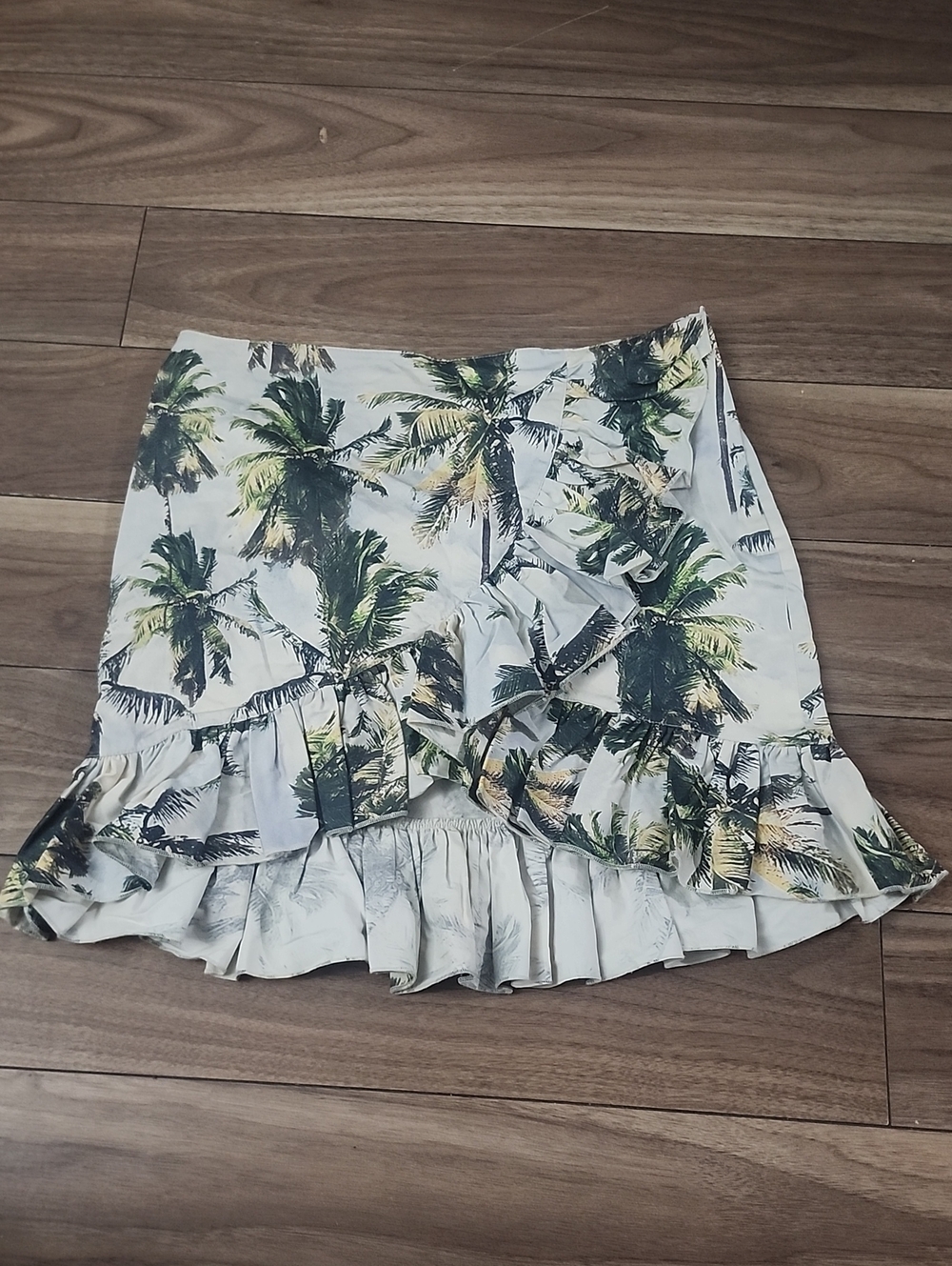 2/$10🔥 Mini Skirt Palm Trees Print Ruffle Hem